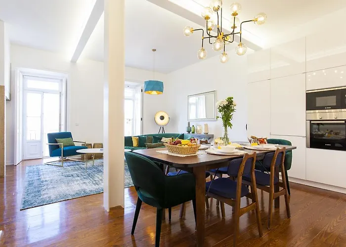 Bairro Alto Viewpoint Flat